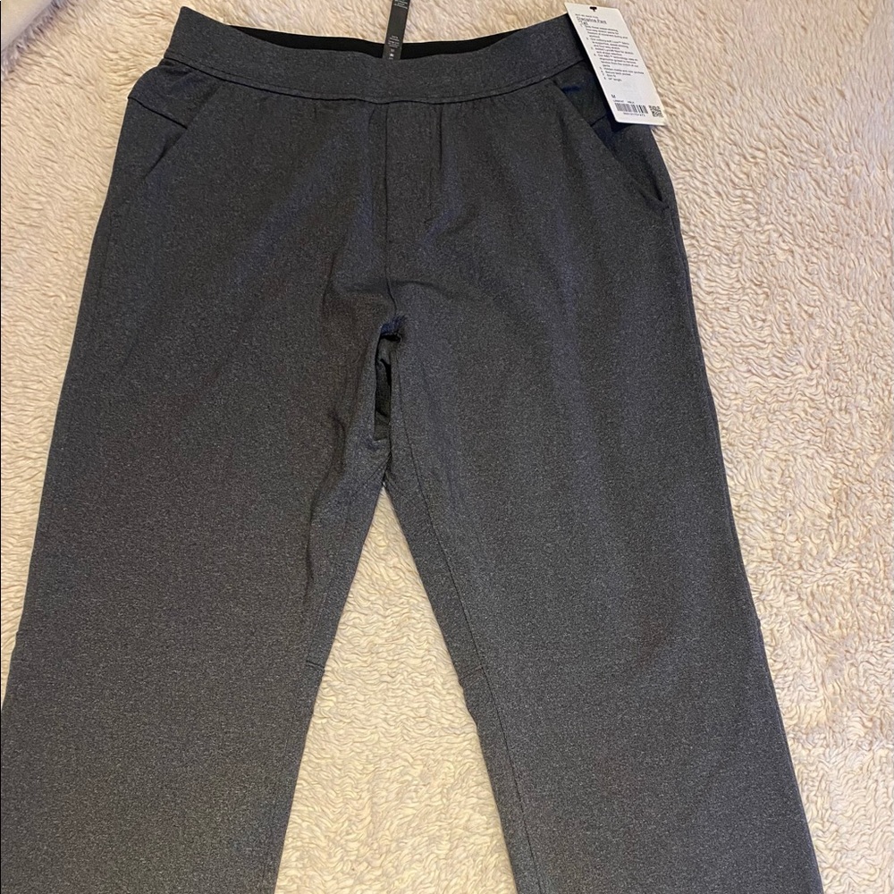 Lululemon Mens Discipline Pant Tall. NWT
